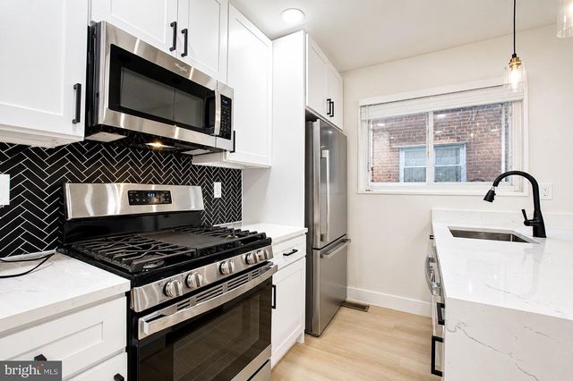 1237 EMERSON ST NE, Washington, DC 20017
