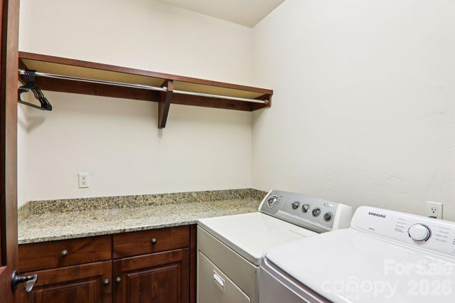 7 Chedworth Way, Arden, NC 28704