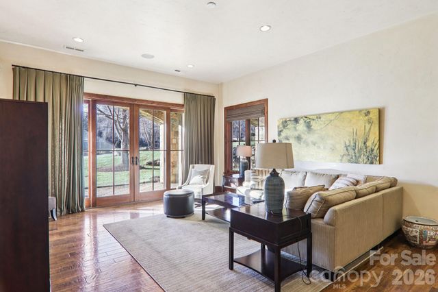 7 Chedworth Way, Arden, NC 28704