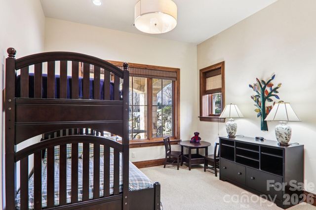 7 Chedworth Way, Arden, NC 28704