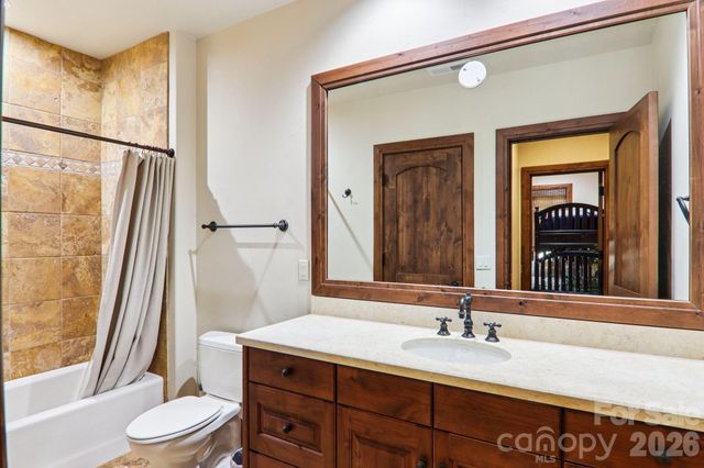 7 Chedworth Way, Arden, NC 28704