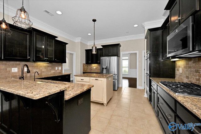 2 Youpon Drive SW, Huntsville, AL 35824