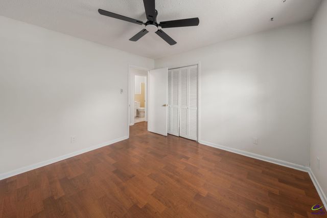 608 Meadow Ridge Drive, Warner Robins, GA 31093