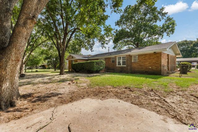 608 Meadow Ridge Drive, Warner Robins, GA 31093