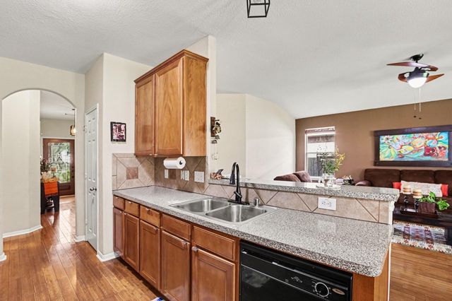 26922 Kingston Glen Lane, Katy, TX 77494