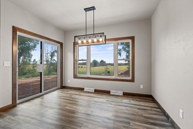 3869 VAN LANEN ROAD, Green Bay, WI 54311