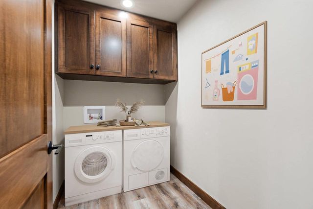 3869 VAN LANEN ROAD, Green Bay, WI 54311
