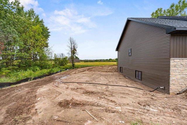 3869 VAN LANEN ROAD, Green Bay, WI 54311
