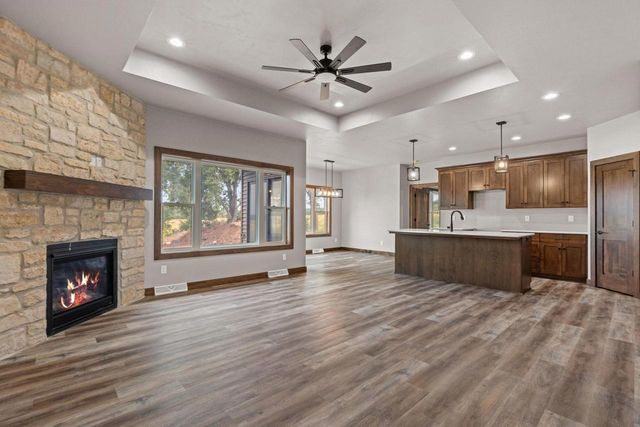 3869 VAN LANEN ROAD, Green Bay, WI 54311