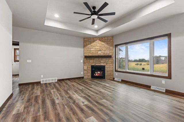 3869 VAN LANEN ROAD, Green Bay, WI 54311