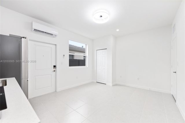 18690 SW 136th Court 3, Miami, FL 33177
