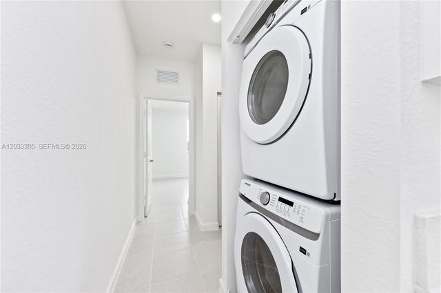18690 SW 136th Court 3, Miami, FL 33177