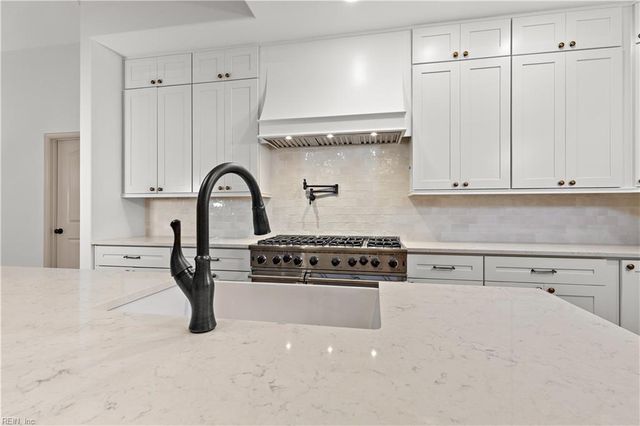 234 Hall RD, Hampton, VA 23664