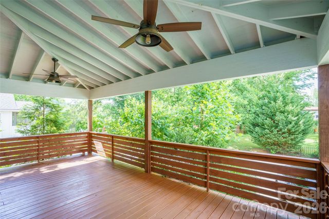 73 Downing Street, Asheville, NC 28806