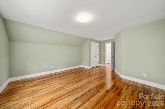 73 Downing Street, Asheville, NC 28806