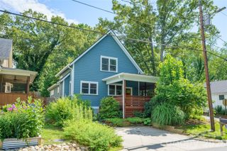 73 Downing Street, Asheville, NC 28806