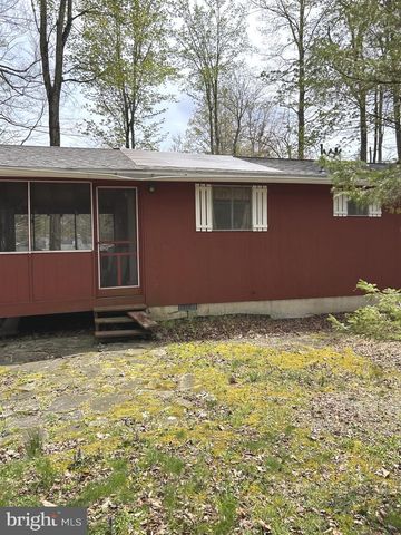 5145 CRESCO DR, Pocono Lake, PA 18347