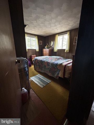 5145 CRESCO DR, Pocono Lake, PA 18347