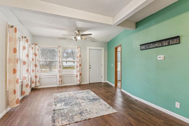 1162 Kern Street, Waterloo, IA 50703