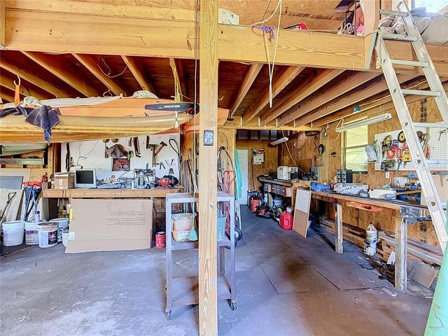2320 BOGAERT ROAD, Dover, FL 33527
