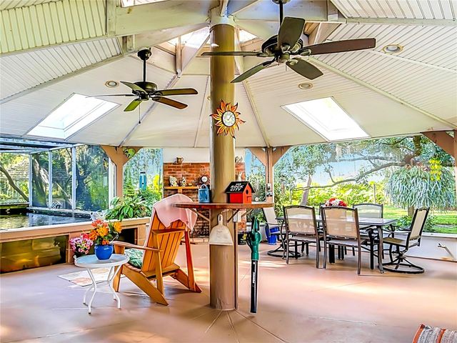 2320 BOGAERT ROAD, Dover, FL 33527