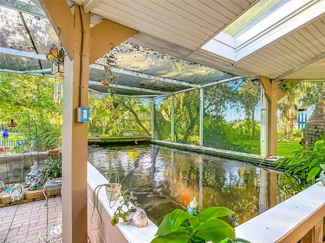 2320 BOGAERT ROAD, Dover, FL 33527
