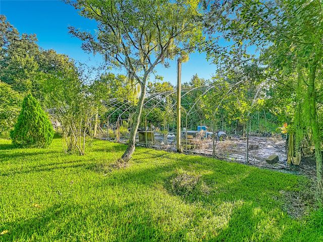 2320 BOGAERT ROAD, Dover, FL 33527