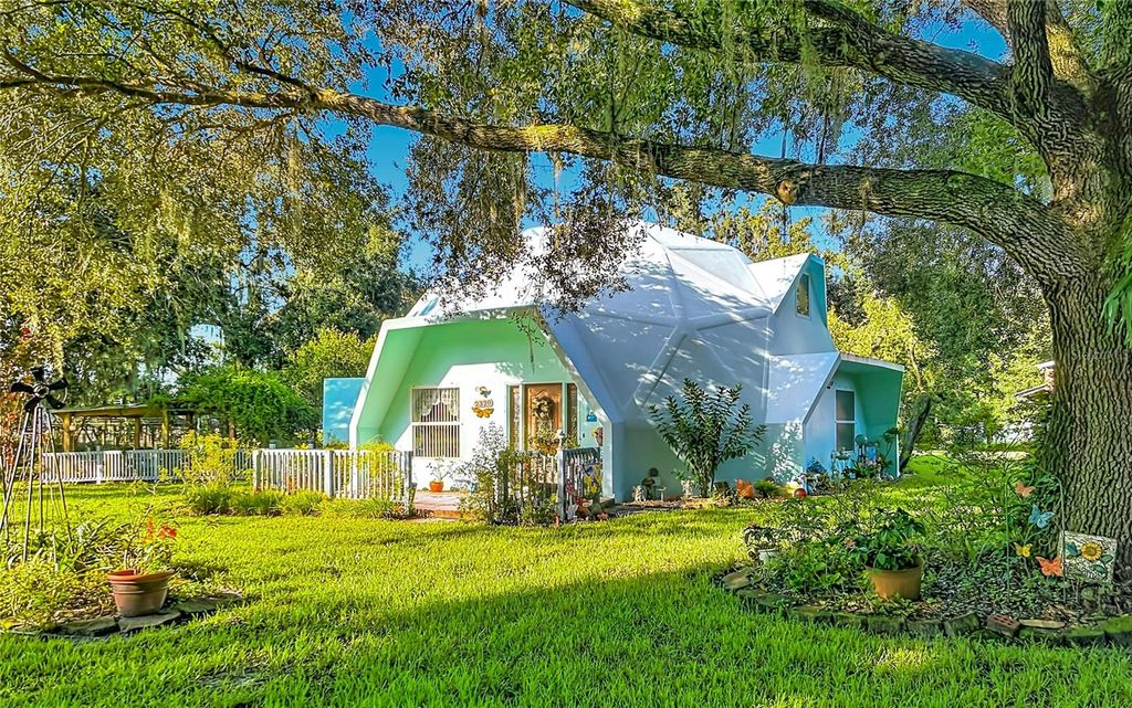 2320 BOGAERT ROAD, Dover, FL 33527
