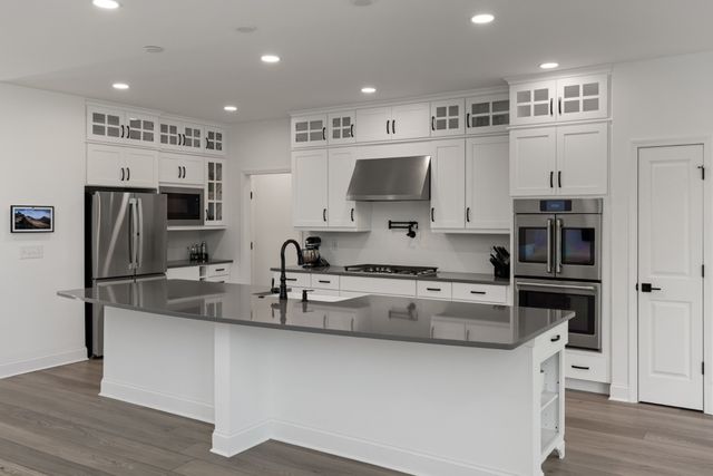 332 Woodbine Rd, Gallatin, TN 37066