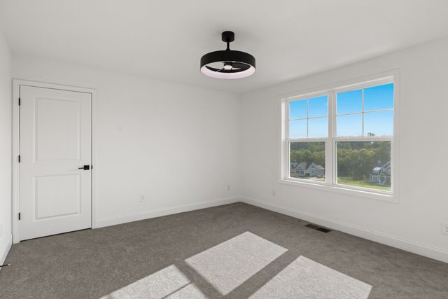 332 Woodbine Rd, Gallatin, TN 37066