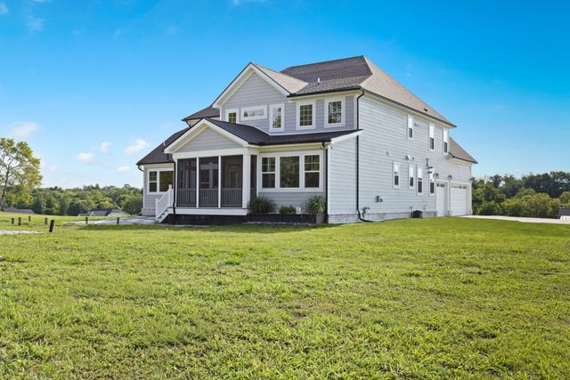 332 Woodbine Rd, Gallatin, TN 37066