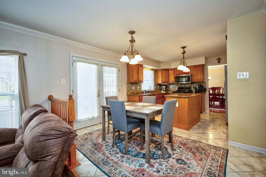 Image 11 of property listing at 588 FELIX CT, Bel Air, MD 21014