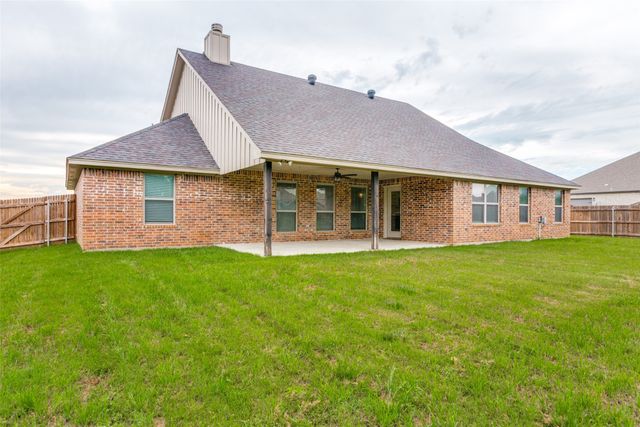 118 Treys Way, Godley, TX 76044