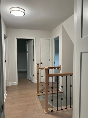 1106 Waukegan Road, Deerfield, IL 60015