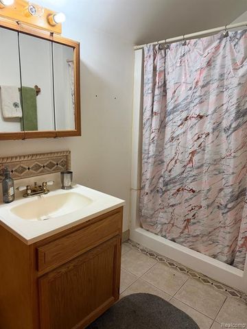 6435 11th Street, Otter Lake, MI 48464
