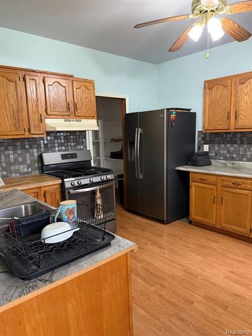 6435 11th Street, Otter Lake, MI 48464