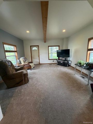 6435 11th Street, Otter Lake, MI 48464