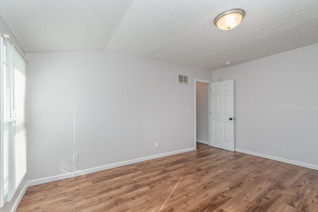 117 W 10th Street, Newport, KY 41071