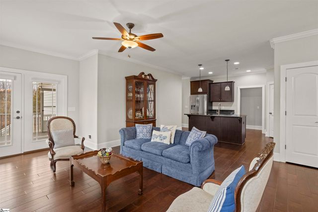 212 Kirklen Lane, Taylors, SC 29687