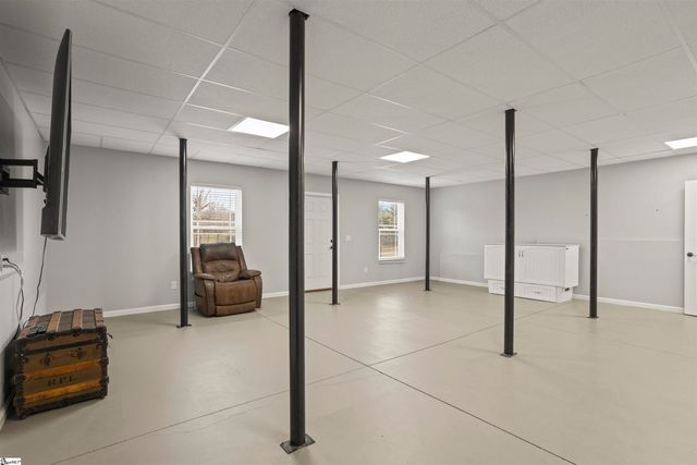 212 Kirklen Lane, Taylors, SC 29687