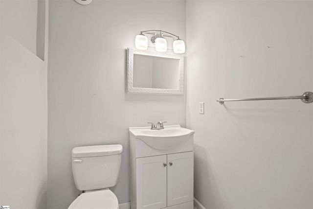 212 Kirklen Lane, Taylors, SC 29687