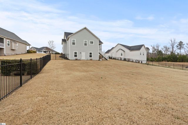 212 Kirklen Lane, Taylors, SC 29687