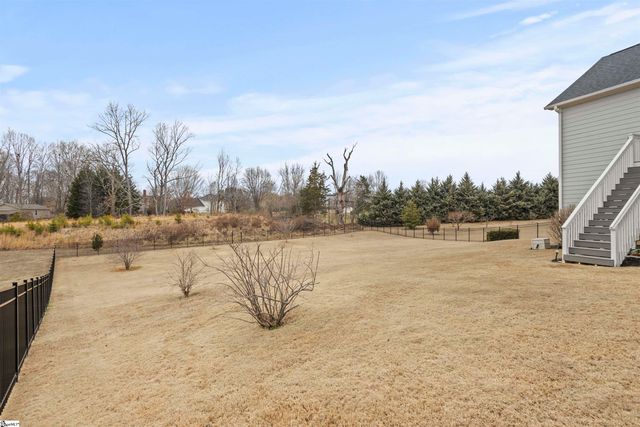 212 Kirklen Lane, Taylors, SC 29687