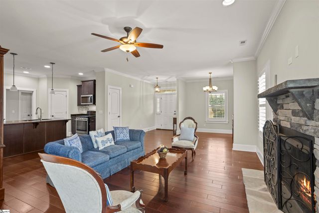 212 Kirklen Lane, Taylors, SC 29687