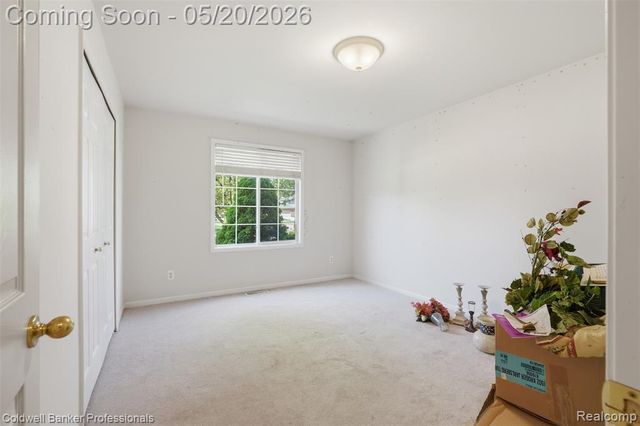 21527 N Tangel Drive, Macomb, MI 48044