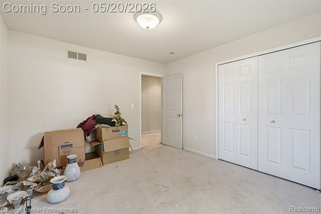 21527 N Tangel Drive, Macomb, MI 48044