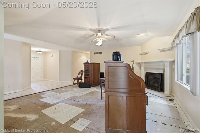 21527 N Tangel Drive, Macomb, MI 48044