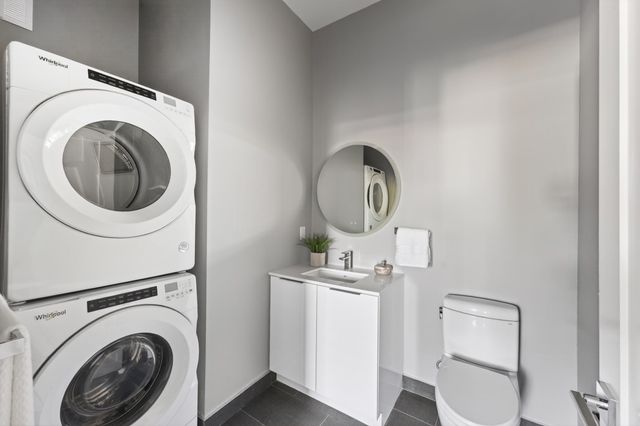 656 Saratoga 212, Boston, MA 02128