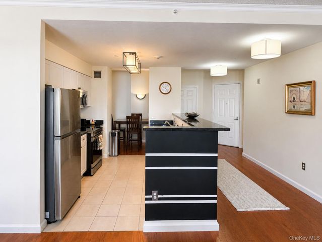 300 Mamaroneck Avenue 629, White Plains, NY 10605