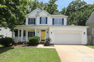 8306 Hornwood Court, Charlotte, NC 28215